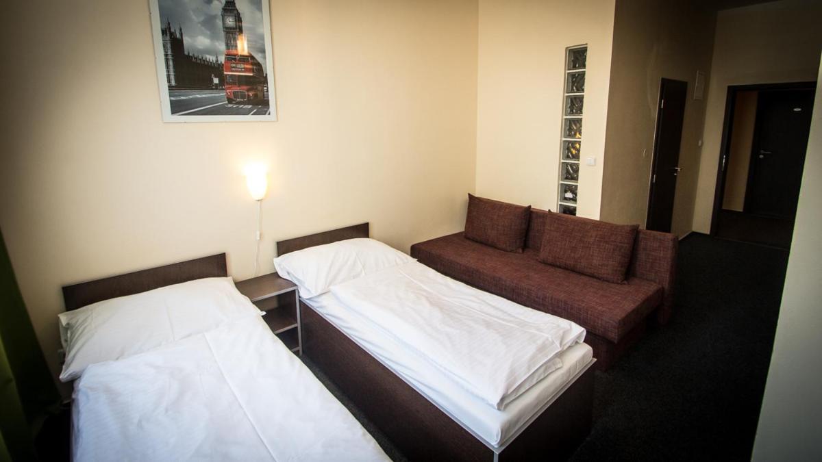Hotel Sazavsky Ostrov Sázava Zewnętrze zdjęcie