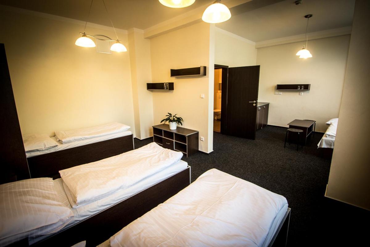 Hotel Sazavsky Ostrov Sázava Zewnętrze zdjęcie