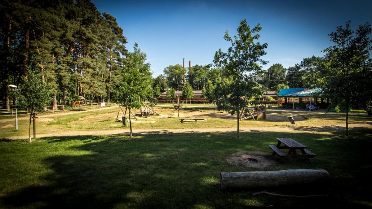 Hotel Sazavsky Ostrov Sázava Zewnętrze zdjęcie